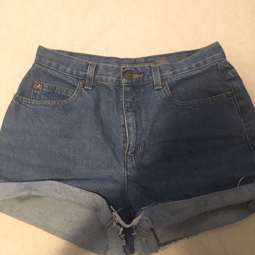HIGHWASTED SHORT